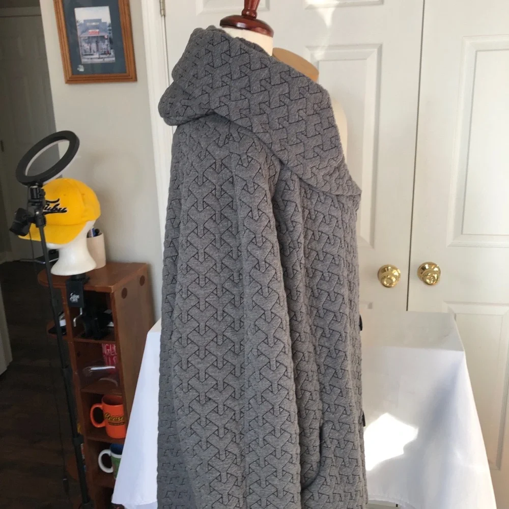 Gallery Charcoal Patterned Knit Hooded Coat - Picture 11 of 12